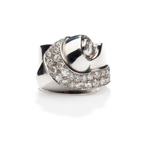 Ring with diamonds 1920s-30s, jewelry