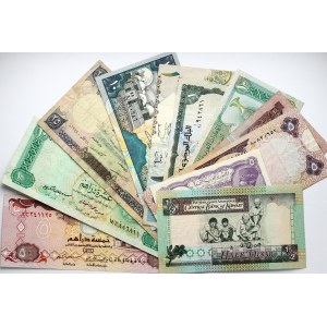 Kuwait 1/2 Dinar ND (1994) and other Arabian Peninsula Banknotes Lot of 11 Banknotes