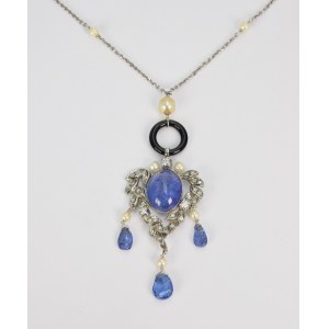 Necklace with tanzanites