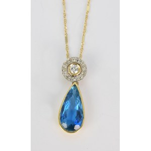 Pendant with sapphire