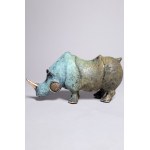 D.Z., Rhinozeros mit Stein (Bronze, 21 cm breit)