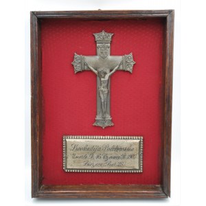 Autor nieznany, Krzyż w drewnianej ramie