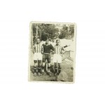 [II RP] Eine Reihe von Fotos, die sich auf das Personal des Vereins CRACOVIA aus den Jahren 1937-39 beziehen, Lager in Kozienice 15-30.VIII.1937, Spiel gegen Lvov 29.V.1939, Cracovia - AKS 4.IX.1938.