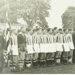 [II RP] Zestaw fotografii związanych z kadrą klubu CRACOVIA z lat 1937-39, obóz w Kozienicach 15-30.VIII.1937r., mecz z Lwowem 29.V.1939r., Cracovia - AKS 4.IX.1938r.