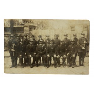 [57th Infantry Regiment] Three photographs: 1. group photo with two officers with regimental badge, 2. situational photo from wedding, 3. with spouse in atelier, in uniform with regimental badge