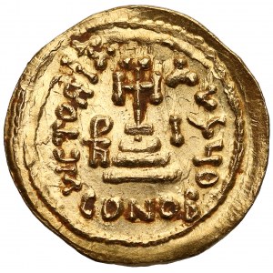 Heraclius (AD 610-640) with Heraclius Constantine and Heraclonas, AV Solidus, Constantinople mint, 9th officina, year 10 = AD 636-637