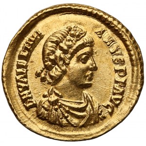 Valentinian II (AD 375-392), AV Solidus, Constantinople mint, 3rd officina, circa AD 383-388