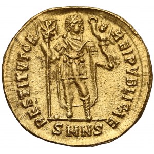 Walens (364-378), Solid - cesarz z chrystogramem