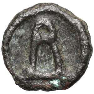 Basil I the Macedonian (AD 867-886) AE 17, Cherson mint, circa AD 879-886