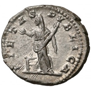 Julia Domna (wife of Septimius Severus AD 183-217), AR Denarius, Rome mint, AD 196-211. 