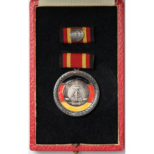 Niemcy NRD, Medal Zasługi DDR