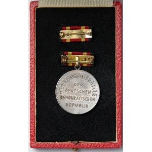 Niemcy NRD, Medal Zasługi DDR