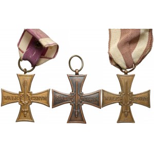 Krzyż Walecznych PRL - zestaw (3szt) 