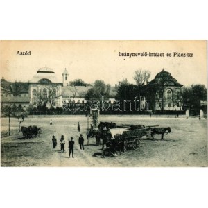 1922 Aszód, Leánynevelő intézet és Piac tér. Huszerl Sándor és fia kiadása (EK)