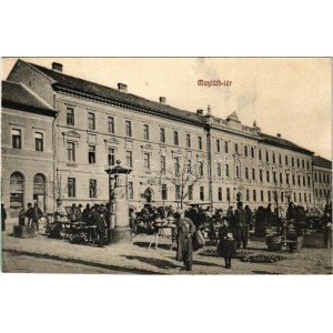 Pécs, Mayláth (Majláth) tér, piac (vágott / cut)