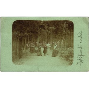 1912 Iglófüred, Spisská Nová Ves Kupele, Novovesské Kúpele; hölgyek az erdei sétányon / forest promenade with ladies...