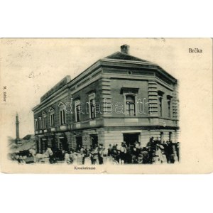 1905 Brcko, Brcka; Konakstrasse / street view, market. M. Zeitler (small tear)