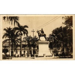 1924 Bogotá, Parque Bolivar-Barranquilla / park, monument (EK)