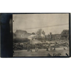 1916 Radauti, Radóc, Radautz (Bukovina, Bukowina); piac, templom / market square, church. photo