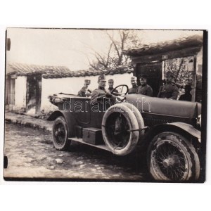 1917 Osztrák-magyar katonák autóban a román harctéren / K.u.k. military Romanian front, soldiers in automobile. photo ...