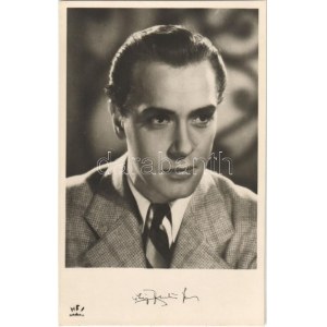 Vitéz Benkő Gyula (1918-1997), a nevezetes Szabó család rádiójáték Bandija. Egér a palotában...