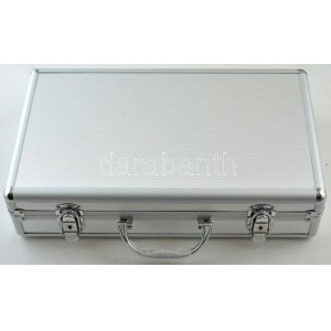 Alumínium éremtartó koffer, kulcsokkal, éremtartó tálcák nélkül (335x224mm) Új állapotban