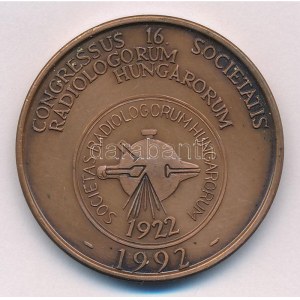 1992. A Magyar Radiológiai Társaság XVI. Kongresszusa kétoldalas Br emlékérem. Szign.:MM (42mm) T:1- patina...