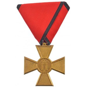 Szerbia 1913. Emlékkereszt 1913 - Balkáni Háborúk aranyozott bronz kitüntetés háromszög mellszalagon T:1- kis patina ...