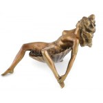 AK jelzéssel, orosz szobrász: Kagyló Vénusz. Öntött, patinázott bronz. m:17cm, h:30cm