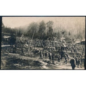 1917.VIII.22. Mozgalmas tábori életkép a cs. és kir. 105. gyalogezred (K.u.K. Infanterie-Regiment 105....