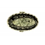 Strieborný prsteň s kameňom, Rytosztuka (19)