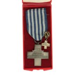 Osvětimský kříž s krabičkou a miniaturou (145)