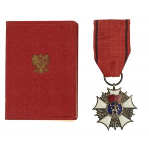 PRL, Order Sztandaru Pracy II klasy z legitymacją (916)