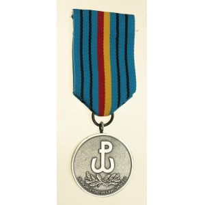 Medal pamiątkowy 70. rocznica Powstania Warszawskiego, z pudełkiem (928)