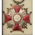 Polská lidová republika, sada vyznamenání (981)