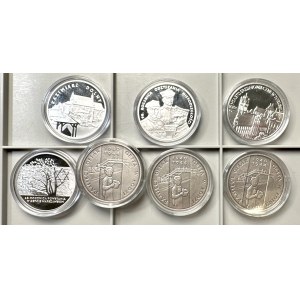 20 zlatých (2004-2008) 7 mincí