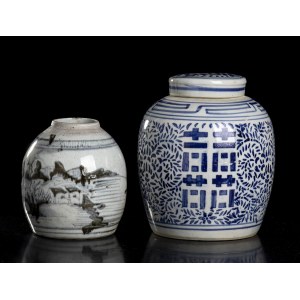 TWO 'BLUE AND WHITE' PORCELAIN VASES, ONE WITH LID - China, 20th century