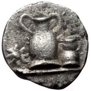 Apulia, Canusium, AR Obol, (Silver, 0.61 g 9 mm), Circa 300-250 BC.