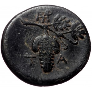 Aeolis, Temnos, AE, (Bronze, 3.76 g 17 mm), Circa 200 BC.