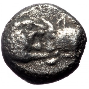 Kings of Lydia, Kroisos, AR 1/12 Stater, (Silver, 0.77 g 6 mm), Circa 564/53-550/39 BC. Sardes.