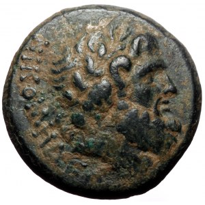 Bithynia, Nicomedia, AE,(Bronze, 8.66 g 25 mm), C. Papirius Carbo (Proconsul, 62-59 BC). Dated CY 224 (59/8 BC).