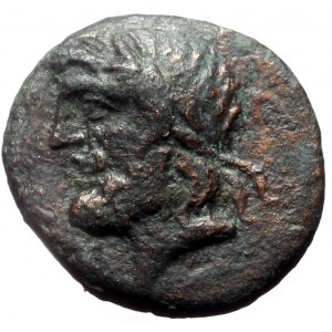 Pisidia, Isinda, AE, (Bronze, 3.48 g 17 mm), 2nd-1st centuries BC.