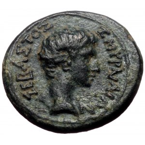 Ionia, Smyrnia. Augustus. AE. (Bronze, 4.11 g. 19 mm.) ca 10 BC.