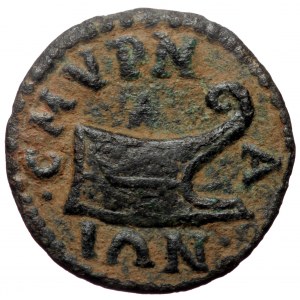 Ionia, Smyrna. Pseudo-autonomous, Time of the Severans. AE. (Bronze, 2.43 g. 18 mm.) 193-235 AD.