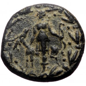 Lydia, Hierocaesarea. Pseudo-autonomous. AE. (Bronze 5.35 g 18 mm.) First half of the second century AD.