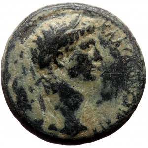 Phrygia, Aezani. Claudius. AE. (Bronze, 5.15 g. 18 mm.) 41-54 AD. Klaudios Hierax, magistrate.