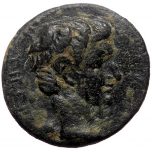 Phrygia, Acmonea. Augustus. AE. (Bronze, 4.74 gr, 17 mm) 27 BC-14 AD.