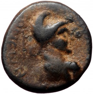 Lycaonia, Iconium. Titus as Caesar. AE. (Bronze, 5.29 g. 20 mm.) 69-79 AD.