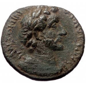 Lycaonia, Iconium. Antoninus Pius. AE. (Bronze, 4.16 g. 17 mm.) 138-161 AD.