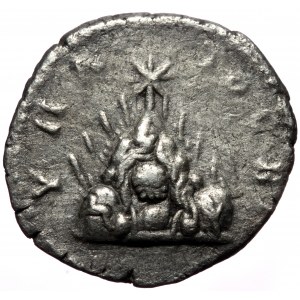 Cappadocia, Caesarea. Lucius Verus. AR, Didrachm. (Silver, 6.17 g. 21 mm.) 161-169 AD.